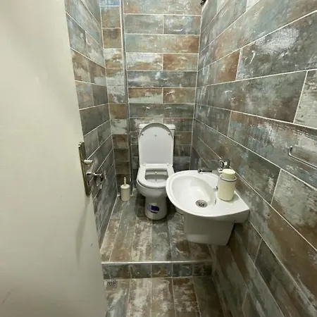 Kwatera prywatna Cozy And New At The Heart Of Kadikoy #1