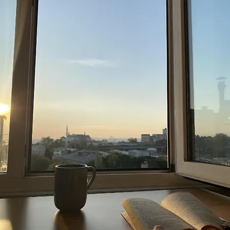 Cozy And New At The Heart Of Kadikoy #1 Kwatera prywatna Stambuł
