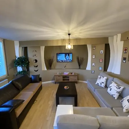 Kwatera prywatna Cozy And New At The Heart Of Kadikoy #1 *