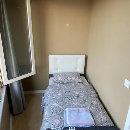 Kwatera prywatna Cozy And New At The Heart Of Kadikoy #1 *